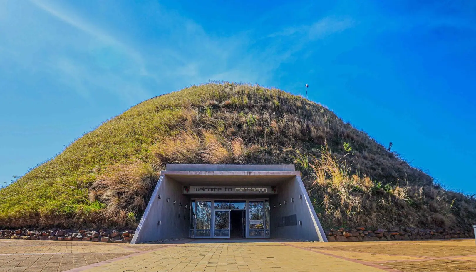 Boitumelo tours and transfers Maropeng tour.